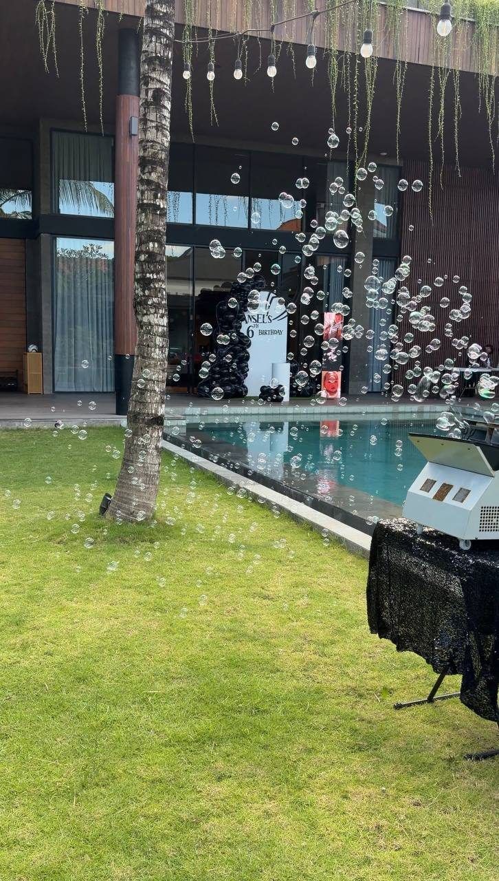 Bubble machine