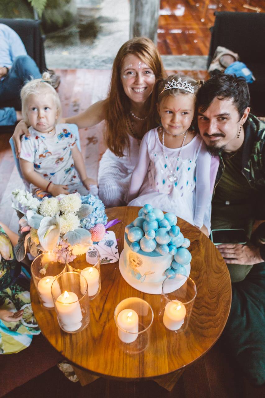 A Frozen party with real snow, in thirty degrees — photo 7