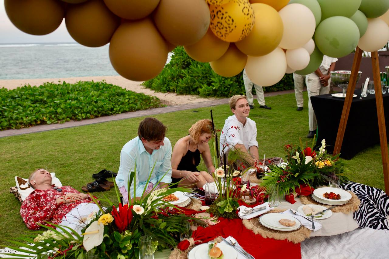 Two birthdays, one jungle, and dinner by the sea — photo 6