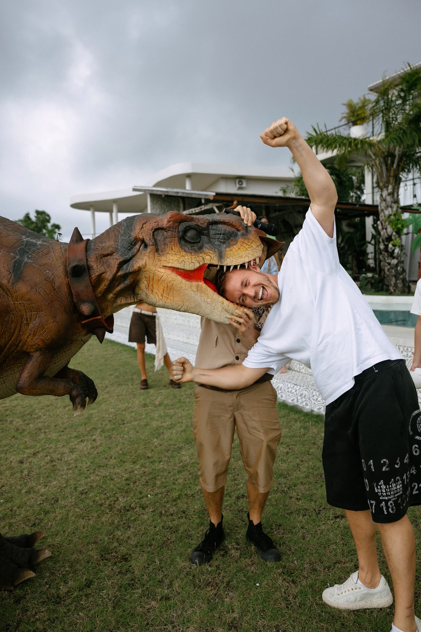 Dinosaurs birthday party in Bali — real party photo 2