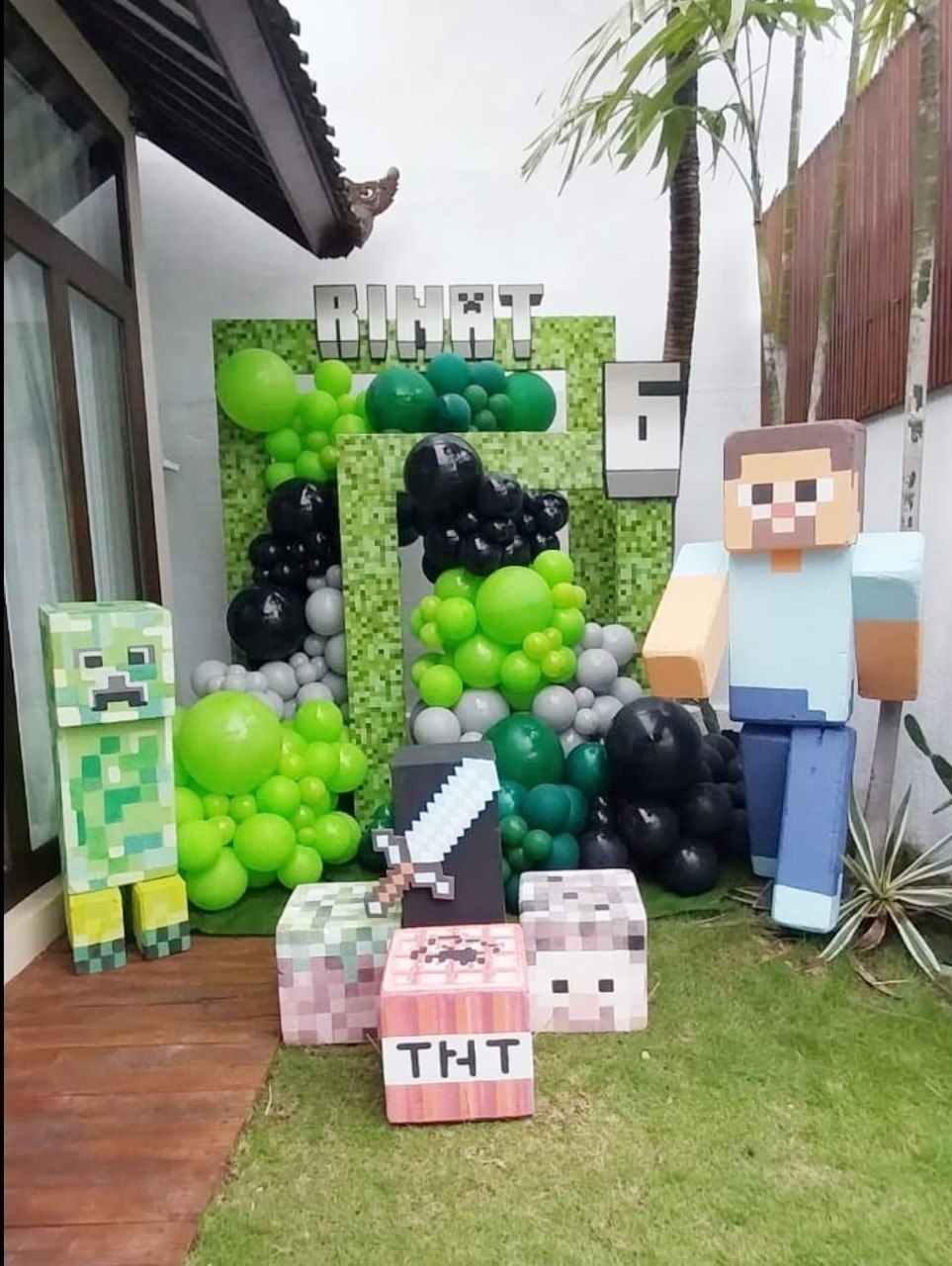 Minecraft birthday party in Bali